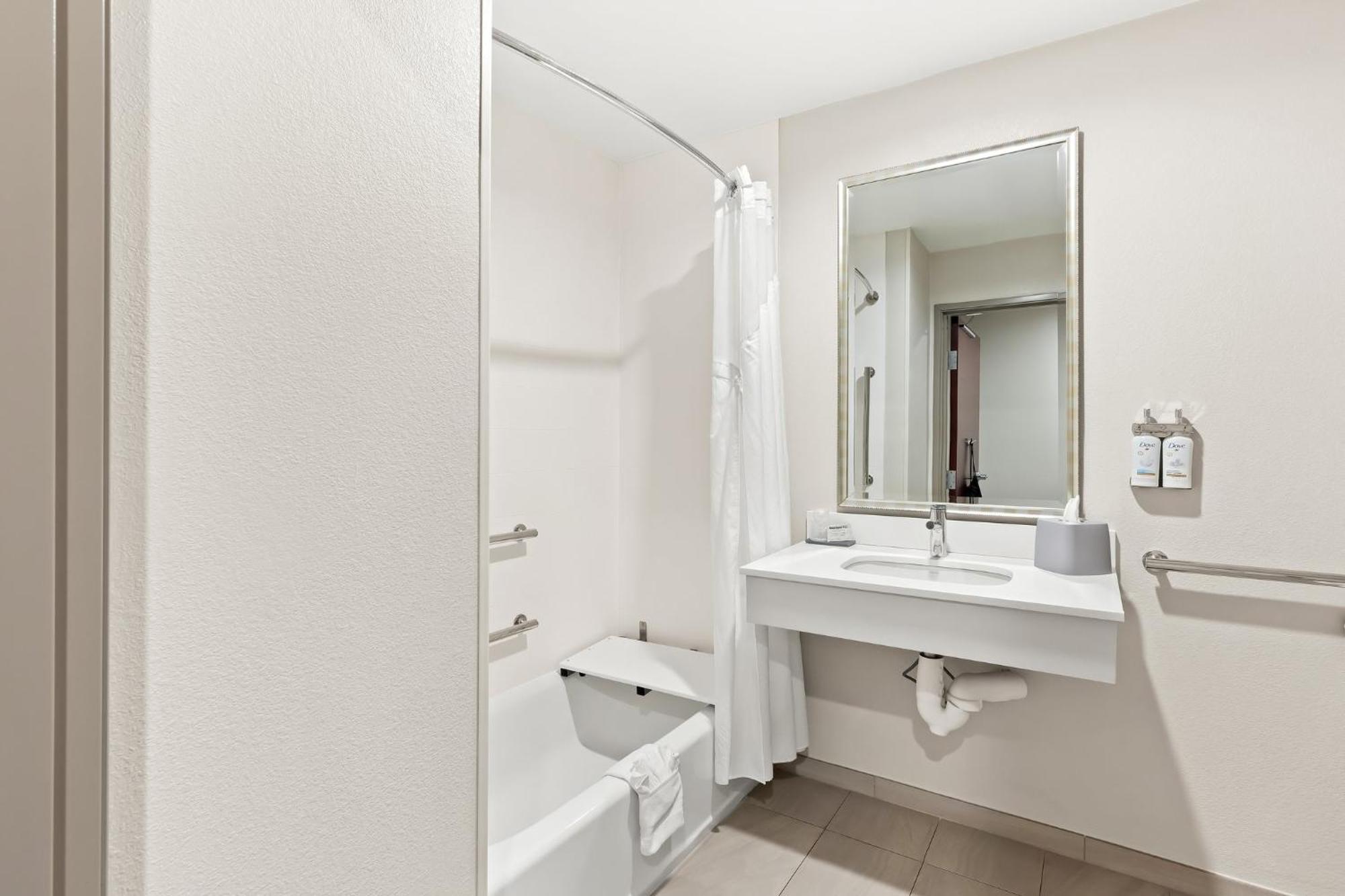 Holiday Inn Express & Suites Perry By Ihg Eksteriør billede