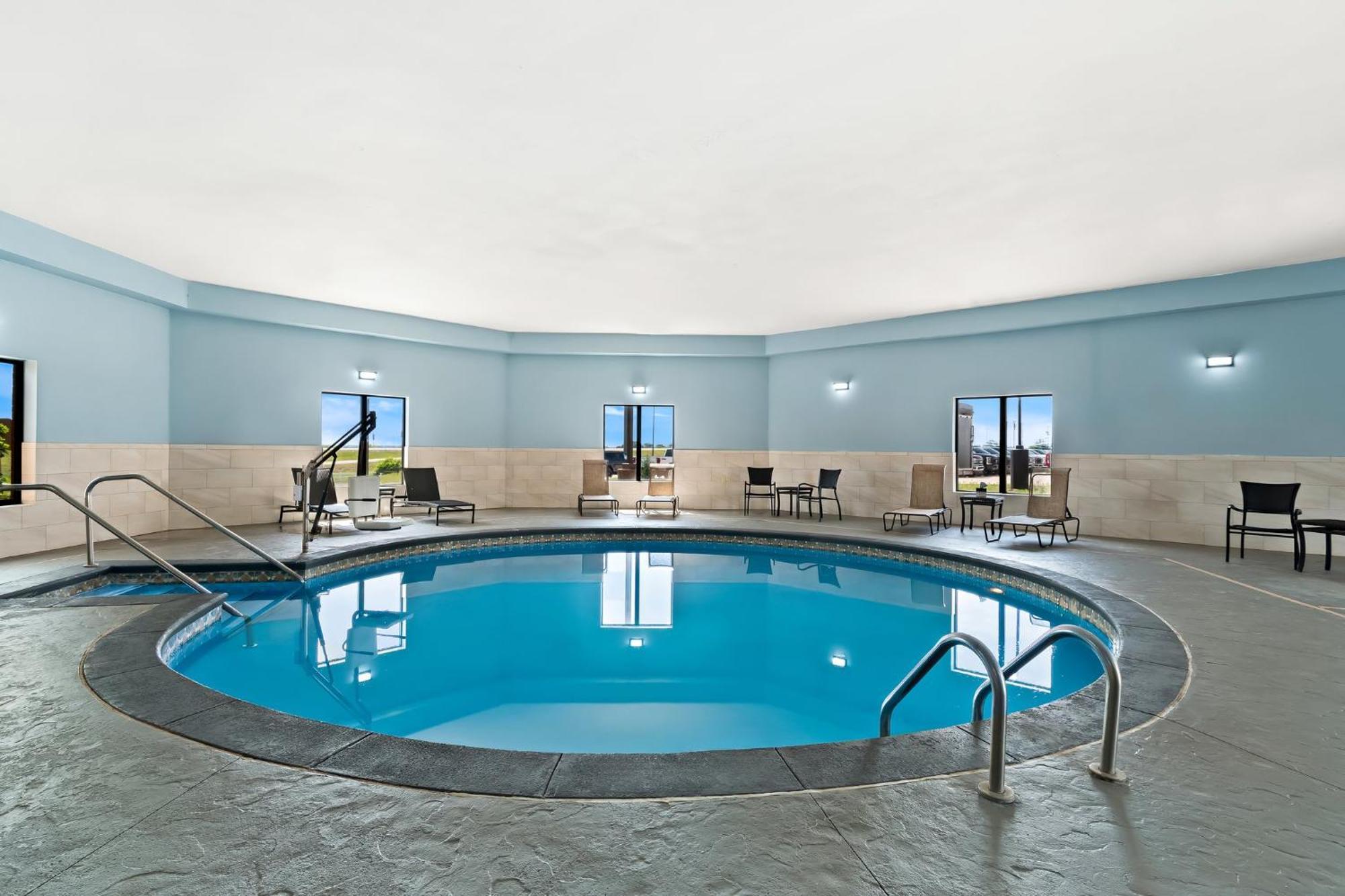 Holiday Inn Express & Suites Perry By Ihg Eksteriør billede