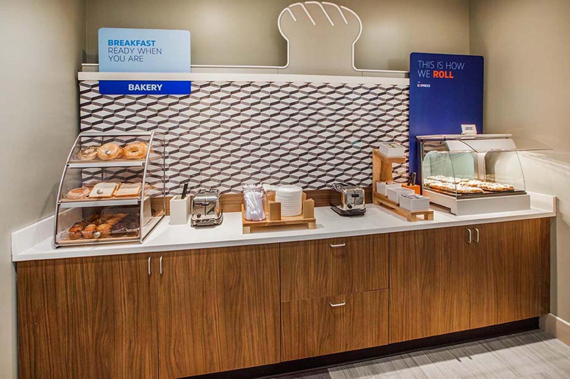 Holiday Inn Express & Suites Perry By Ihg Eksteriør billede