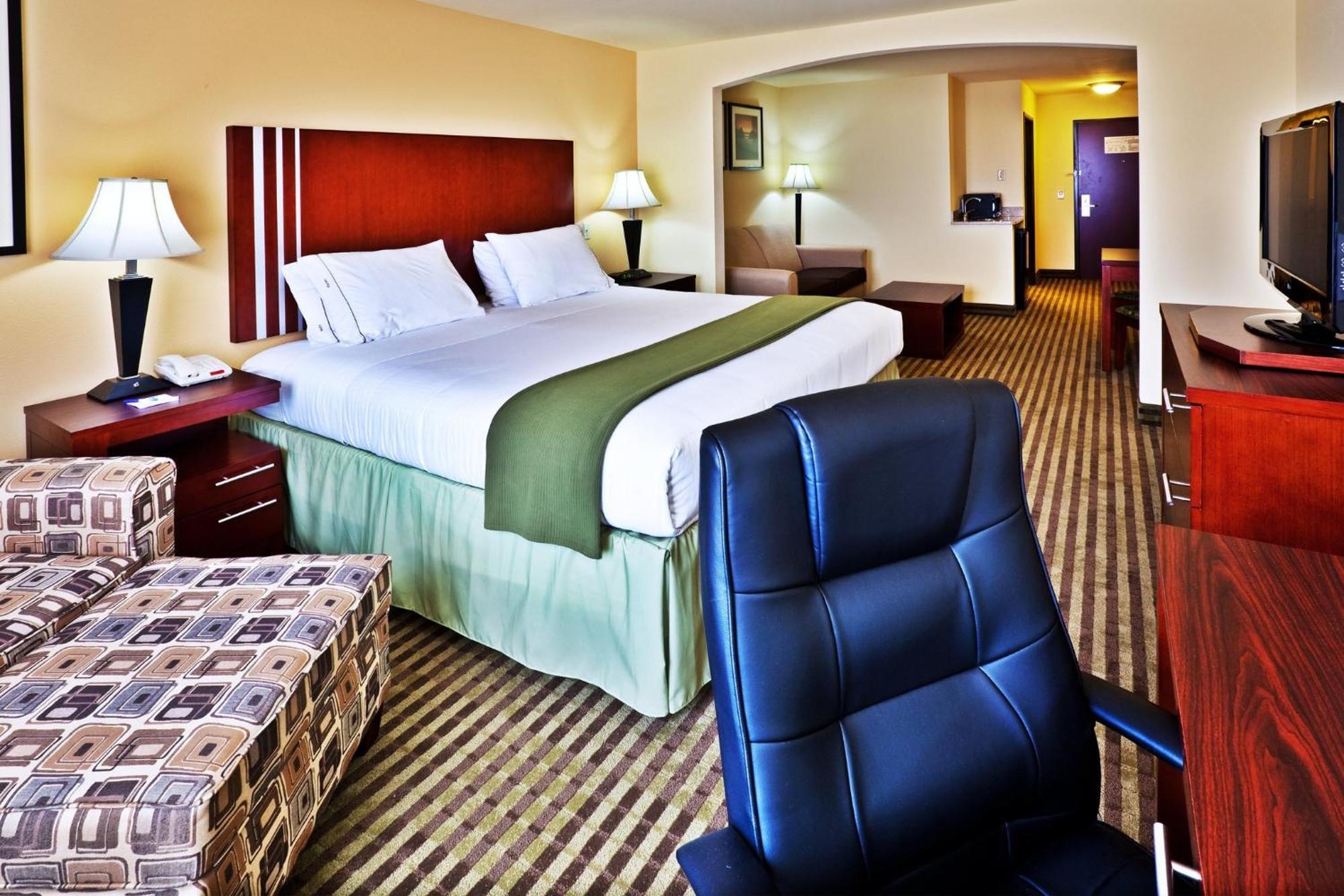Holiday Inn Express & Suites Perry By Ihg Eksteriør billede