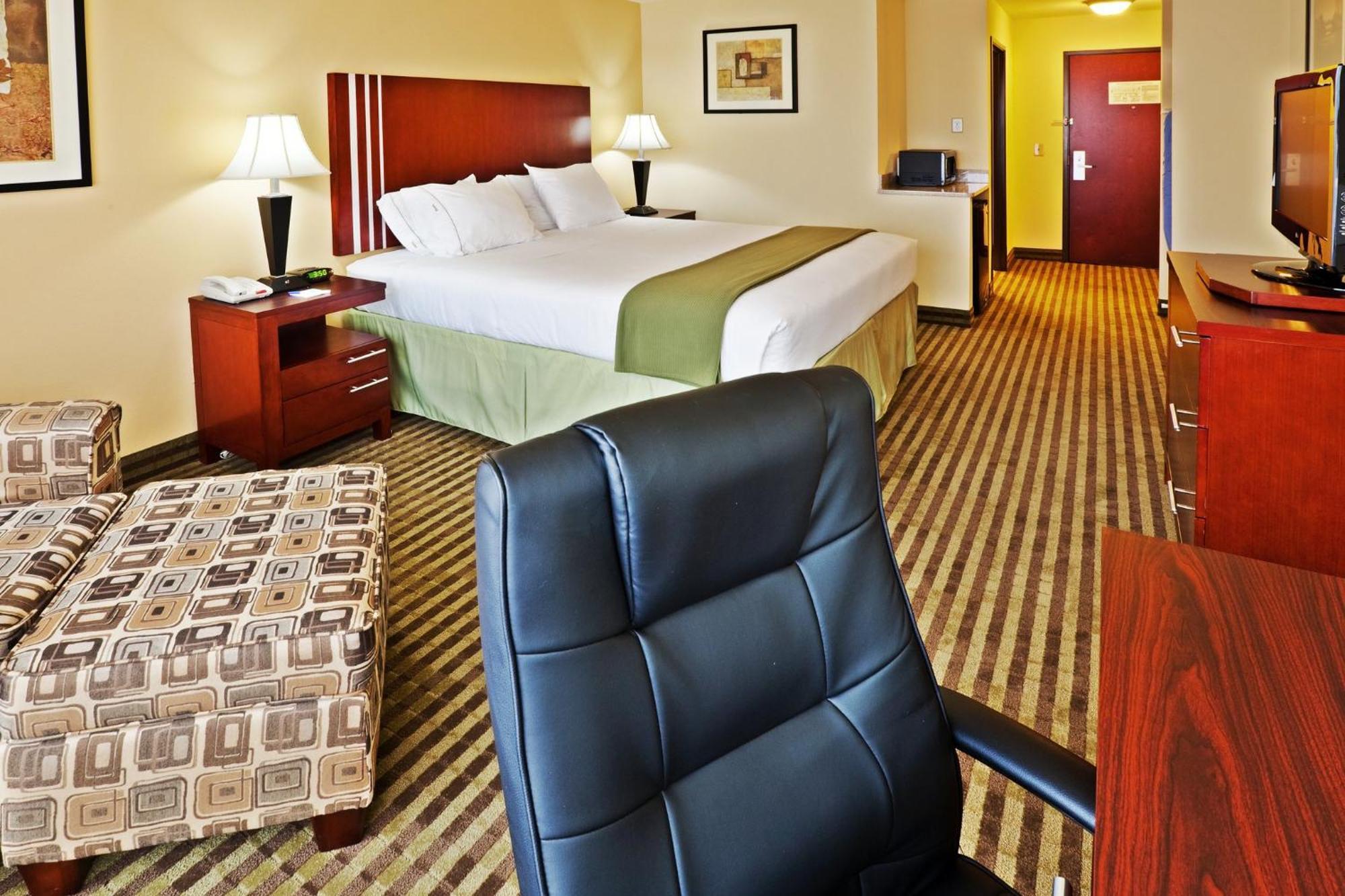 Holiday Inn Express & Suites Perry By Ihg Eksteriør billede