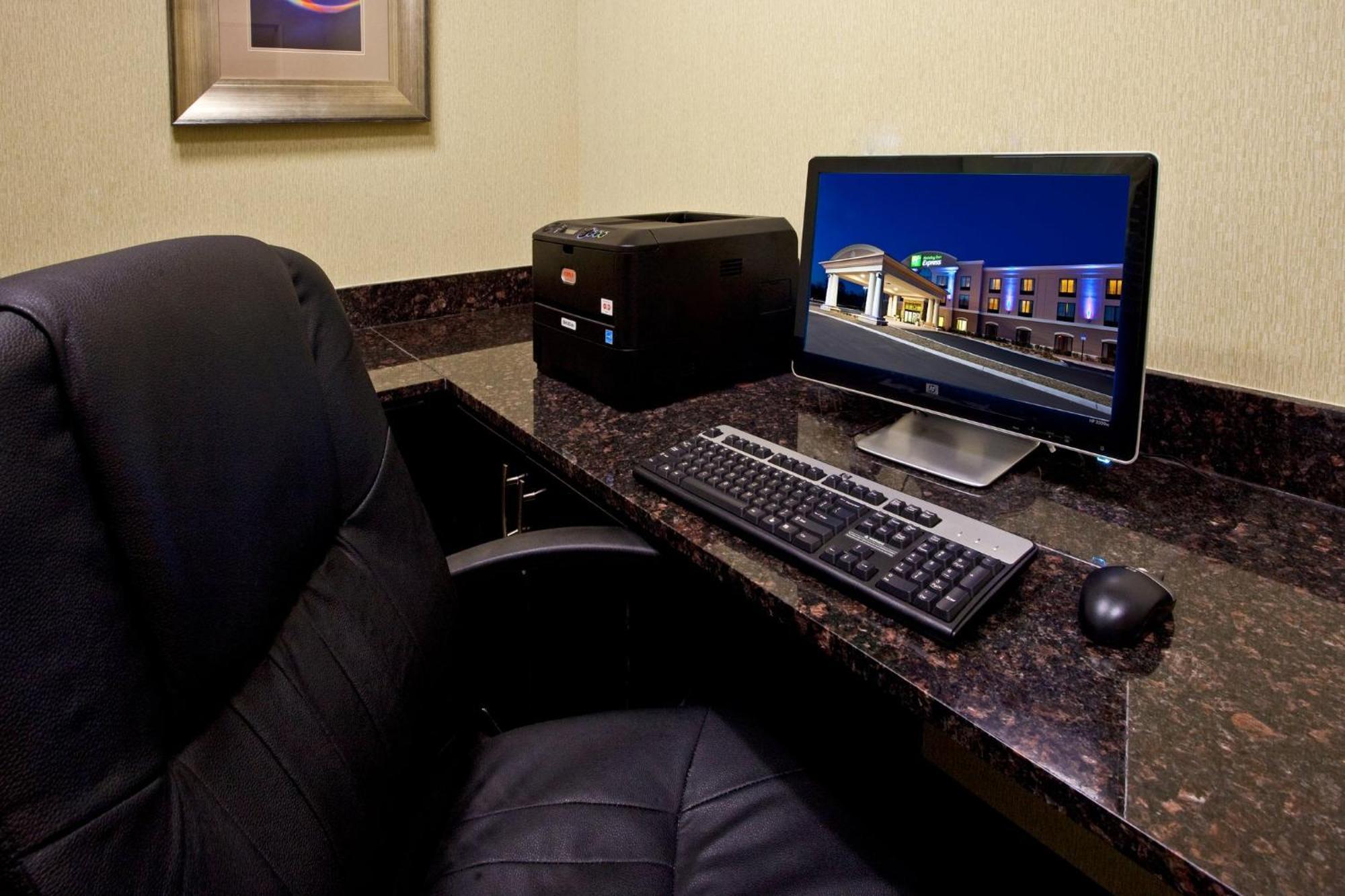 Holiday Inn Express & Suites Perry By Ihg Eksteriør billede