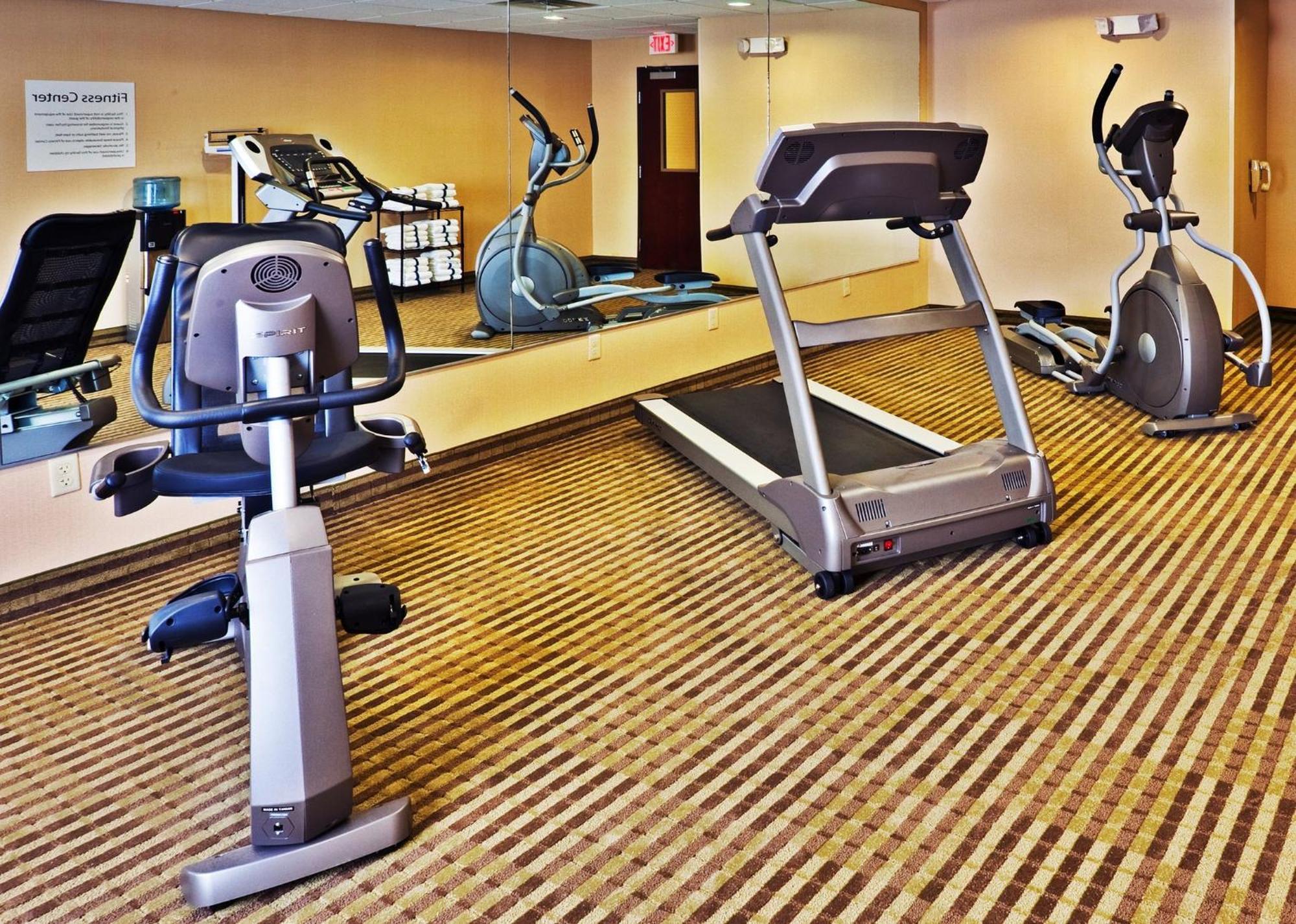Holiday Inn Express & Suites Perry By Ihg Eksteriør billede