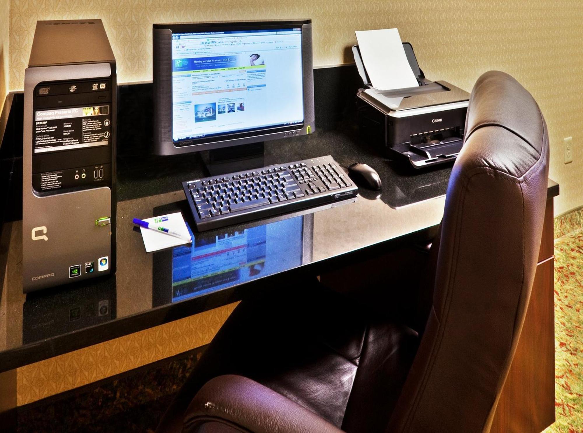 Holiday Inn Express & Suites Perry By Ihg Eksteriør billede
